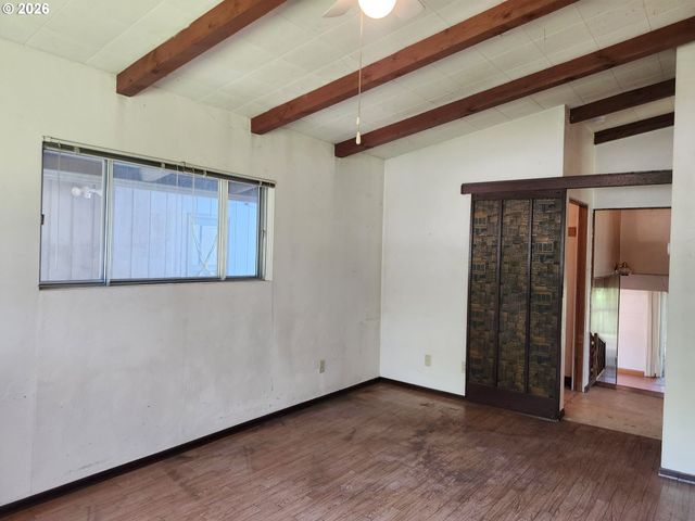619 N MORTON St, Newberg, OR 97132