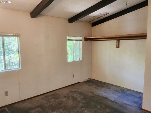 619 N MORTON St, Newberg, OR 97132