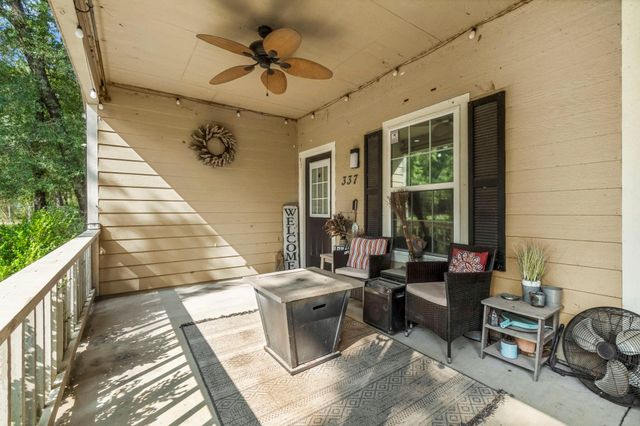 337 Windwood Drive, Livingston, TX 77351