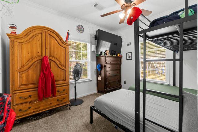 337 Windwood Drive, Livingston, TX 77351