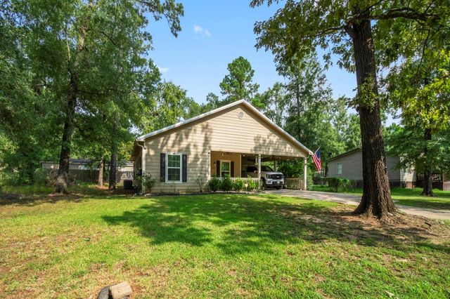 337 Windwood Drive, Livingston, TX 77351