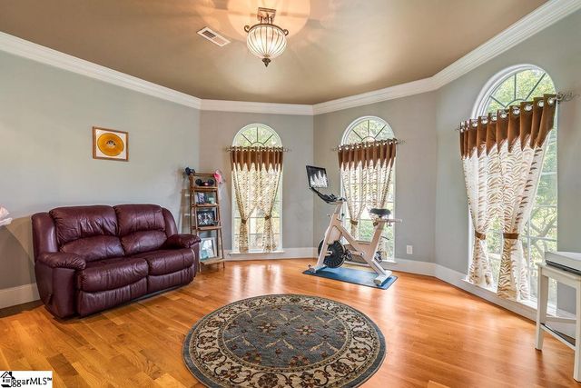 1018 Bent Creek Run Drive, Greer, SC 29651