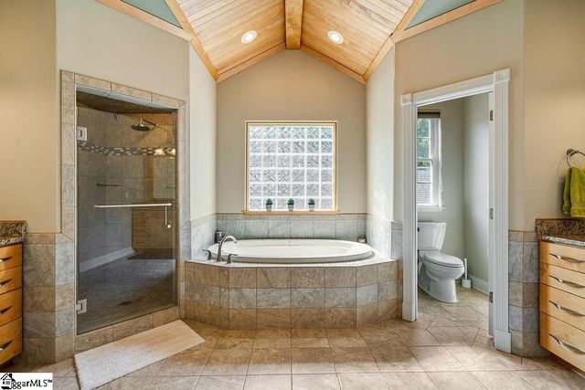 1018 Bent Creek Run Drive, Greer, SC 29651