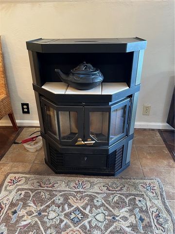 13017 Park Drive, Lower Lake, CA 95457