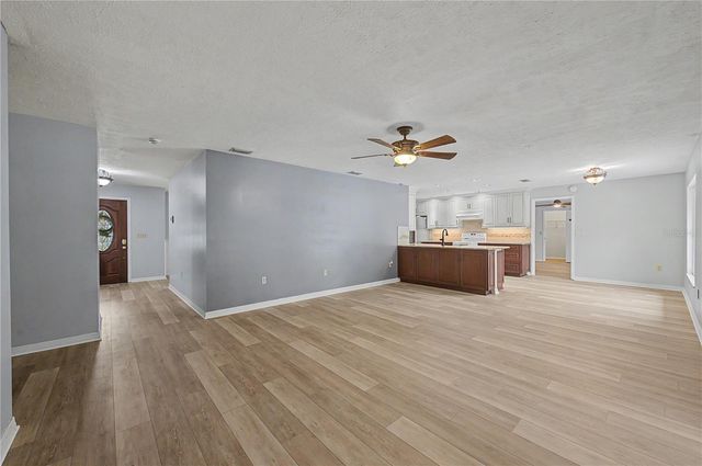5242 COUNTY LINE ROAD, Lakeland, FL 33811
