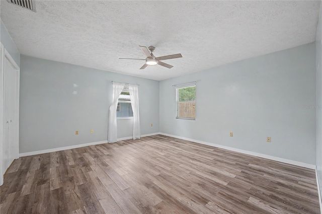 5242 COUNTY LINE ROAD, Lakeland, FL 33811