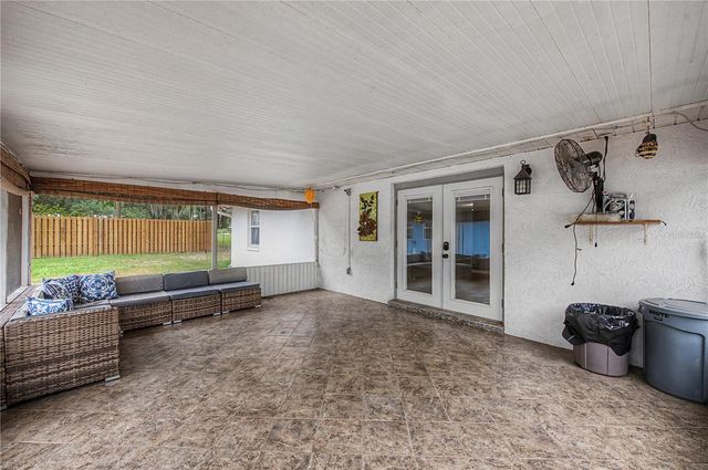 5242 COUNTY LINE ROAD, Lakeland, FL 33811