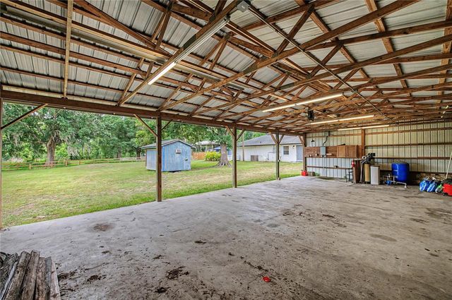 5242 COUNTY LINE ROAD, Lakeland, FL 33811
