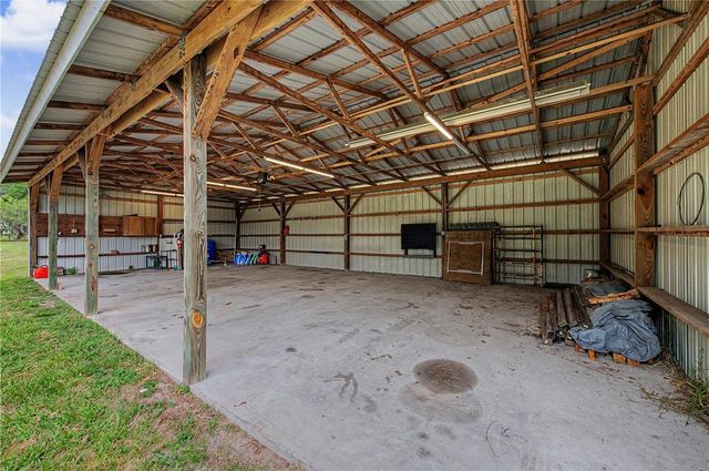 5242 COUNTY LINE ROAD, Lakeland, FL 33811