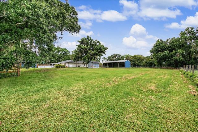 5242 COUNTY LINE ROAD, Lakeland, FL 33811
