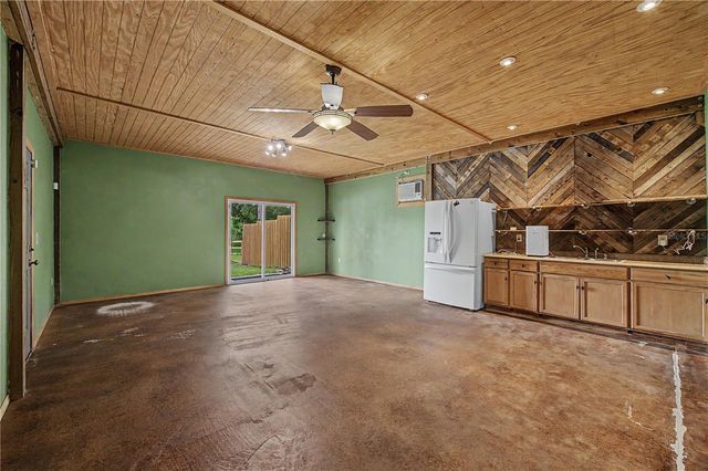 5242 COUNTY LINE ROAD, Lakeland, FL 33811