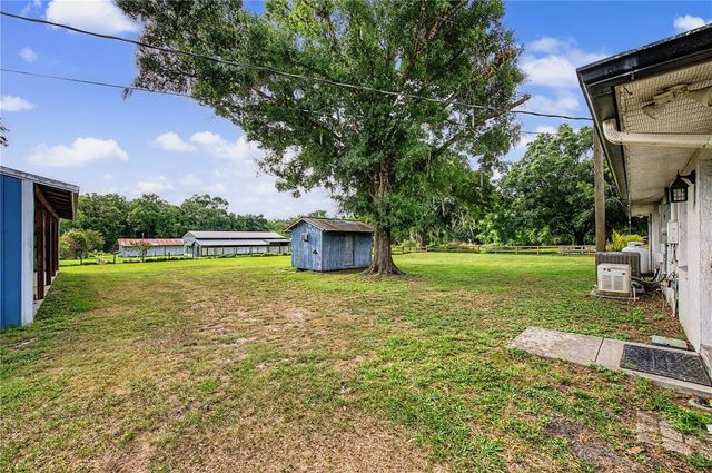 5242 COUNTY LINE ROAD, Lakeland, FL 33811