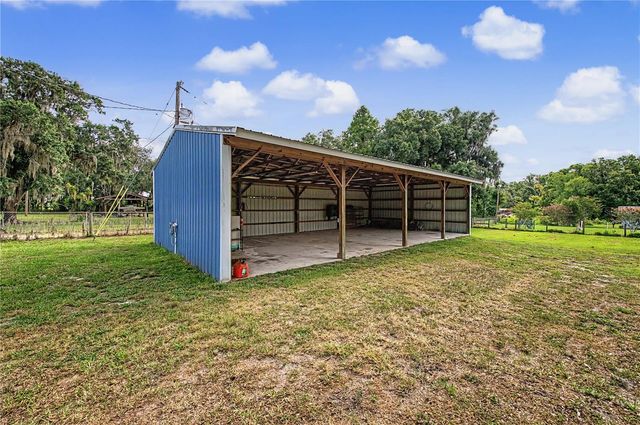 5242 COUNTY LINE ROAD, Lakeland, FL 33811