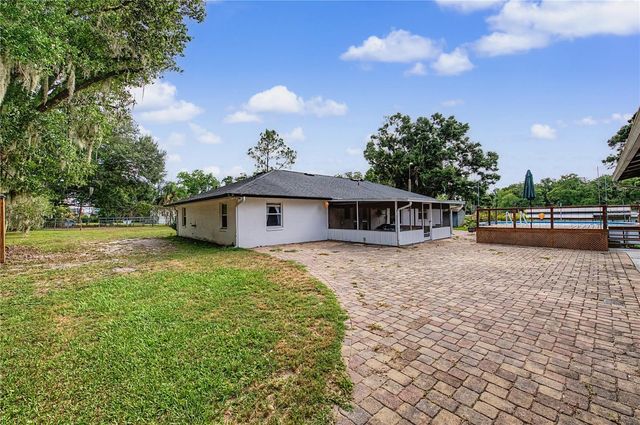 5242 COUNTY LINE ROAD, Lakeland, FL 33811