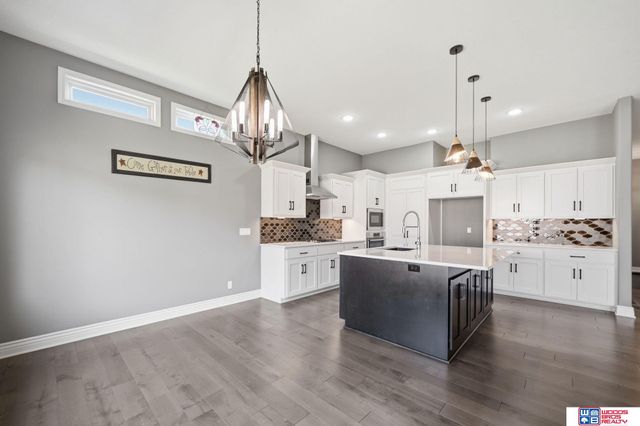 9331 S 32nd Street, Lincoln, NE 68516