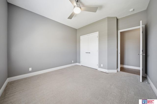 9331 S 32nd Street, Lincoln, NE 68516