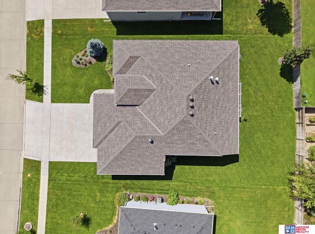 9331 S 32nd Street, Lincoln, NE 68516