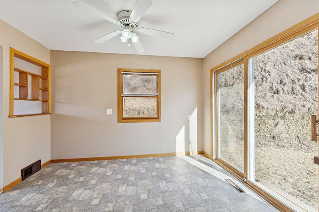 425 MT VERNON Street, Council Bluffs, IA 51503