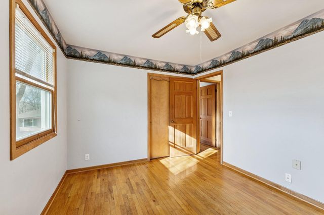 425 MT VERNON Street, Council Bluffs, IA 51503