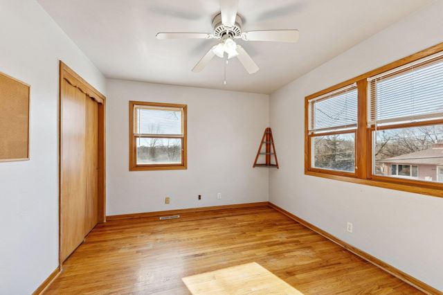 425 MT VERNON Street, Council Bluffs, IA 51503