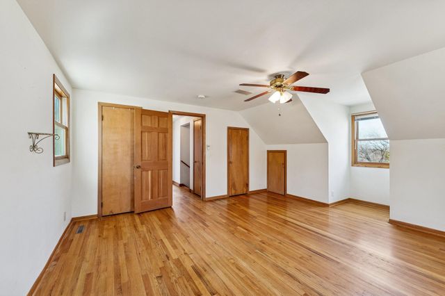 425 MT VERNON Street, Council Bluffs, IA 51503