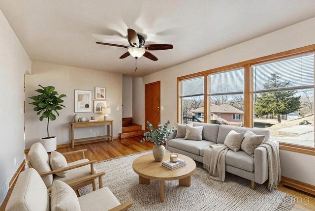 425 MT VERNON Street, Council Bluffs, IA 51503