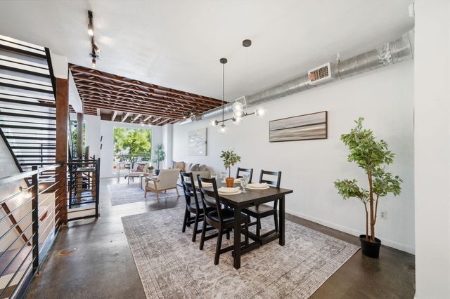 310 S Jensen Drive 7, Houston, TX 77003