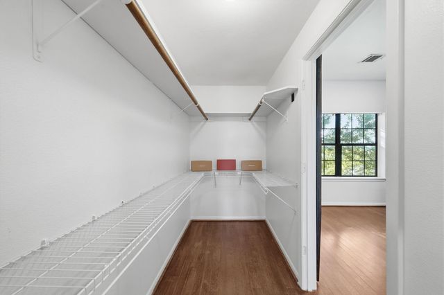 310 S Jensen Drive 7, Houston, TX 77003