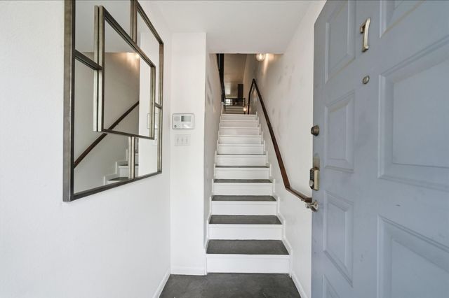 310 S Jensen Drive 7, Houston, TX 77003
