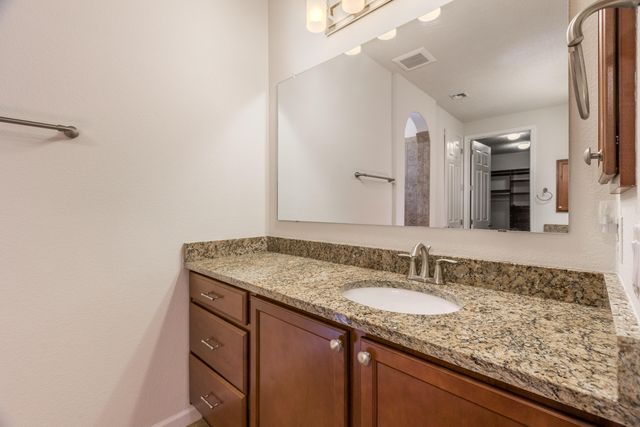 9320 Bear Lake Way NW, Albuquerque, NM 87120