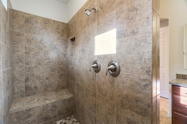 9320 Bear Lake Way NW, Albuquerque, NM 87120