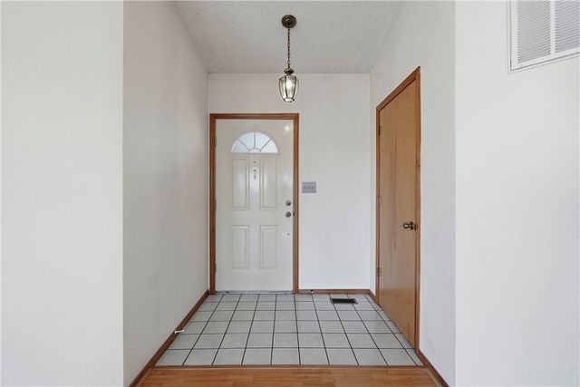 59 Applecross Lane, Bella Vista, AR 72715