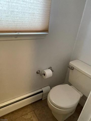 24 Alpine Ln, West Milford Twp., NJ 07480