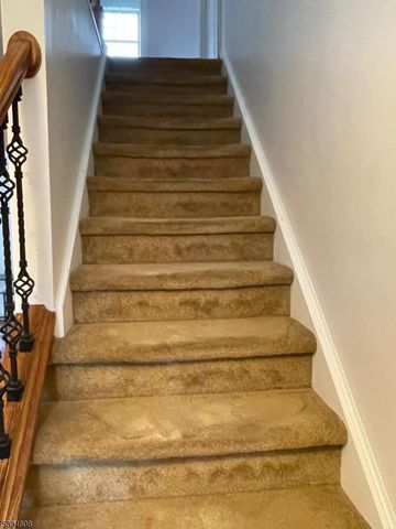 24 Alpine Ln, West Milford Twp., NJ 07480