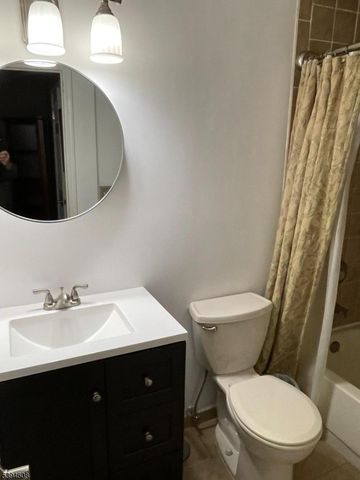 24 Alpine Ln, West Milford Twp., NJ 07480