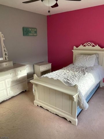 24 Alpine Ln, West Milford Twp., NJ 07480