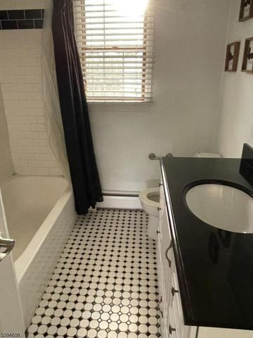 24 Alpine Ln, West Milford Twp., NJ 07480