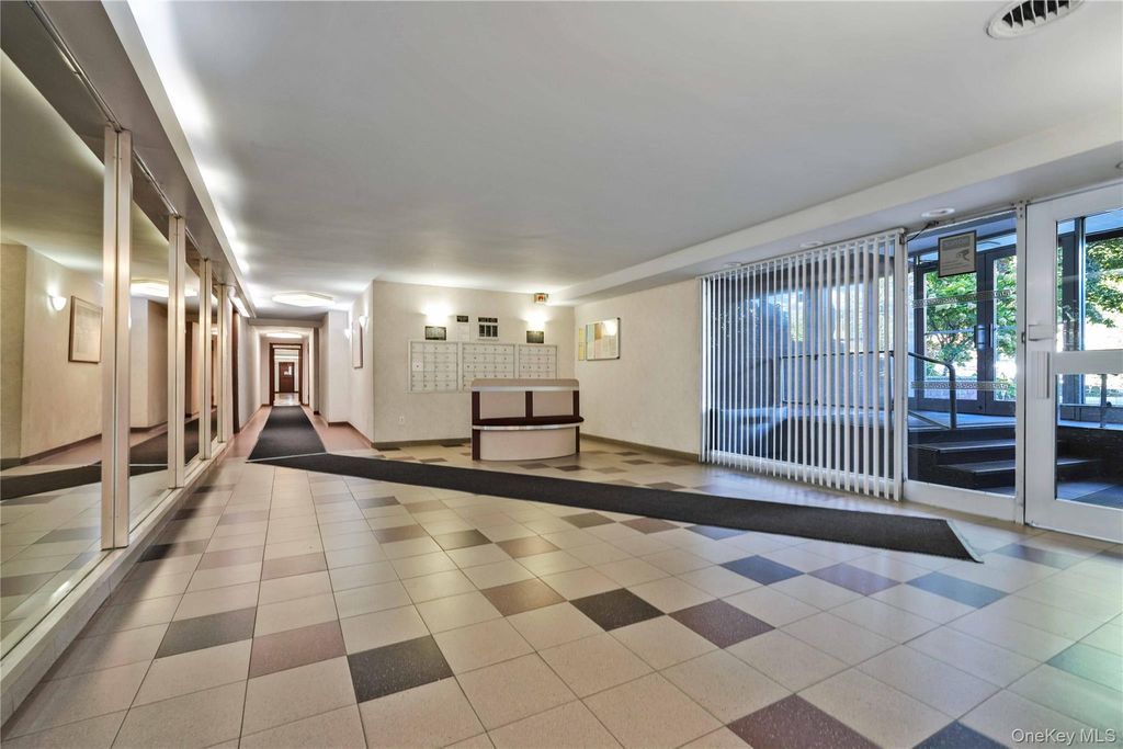 209-25 18th Avenue 2F, Bayside, NY 11360 — photo 3
