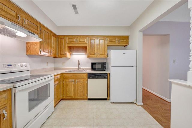 3400 Kim Ct Apt A20, Roanoke, VA 24018