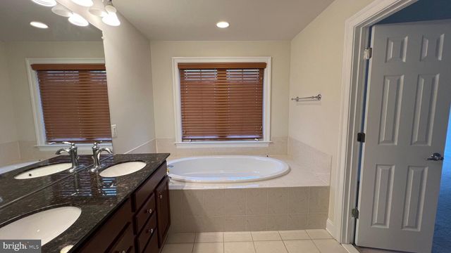 42771 WILMAR SQ, Broadlands, VA 20148