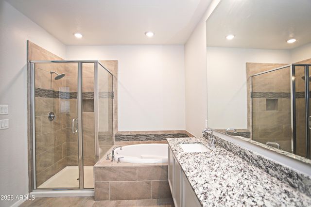 3855 S MCQUEEN Road 110, Chandler, AZ 85286