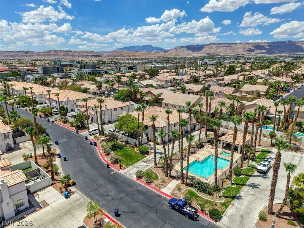 3923 Starfield Lane, Las Vegas, NV 89147 — photo 4