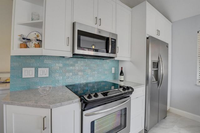 7657 LEXINGTON CLUB Boulevard C, Delray Beach, FL 33446