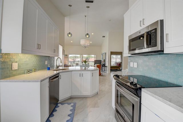7657 LEXINGTON CLUB Boulevard C, Delray Beach, FL 33446