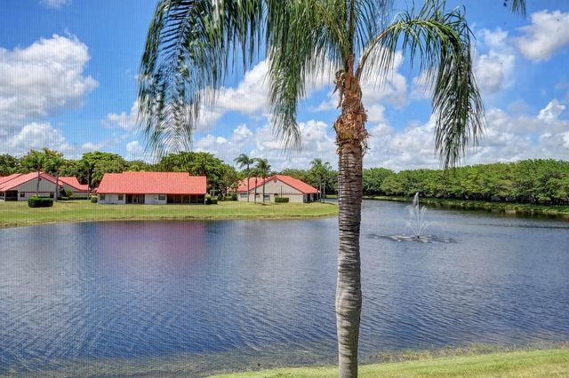 7657 LEXINGTON CLUB Boulevard C, Delray Beach, FL 33446