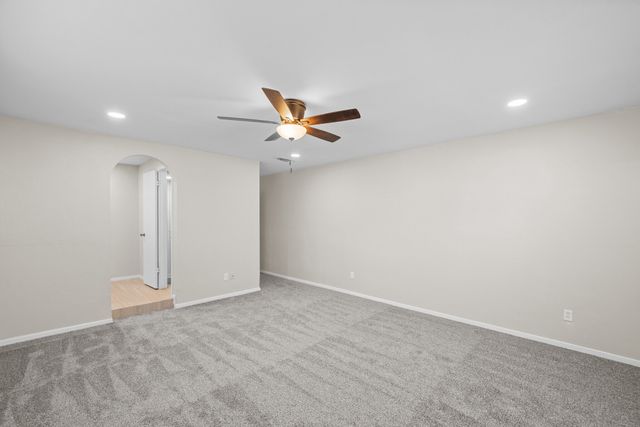 2001 San Jacinto Drive, Arlington, TX 76012