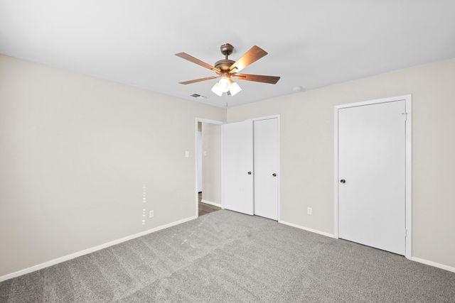 2001 San Jacinto Drive, Arlington, TX 76012