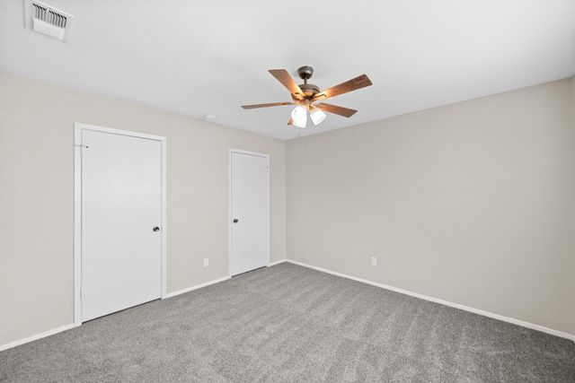 2001 San Jacinto Drive, Arlington, TX 76012