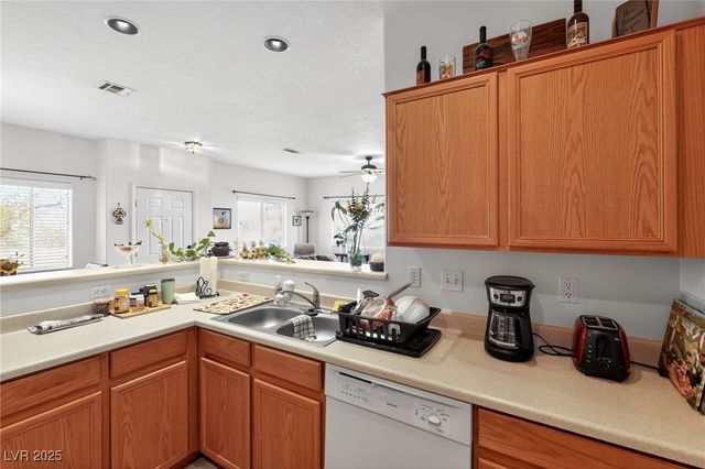 465 Turtleback Road B, Mesquite, NV 89027