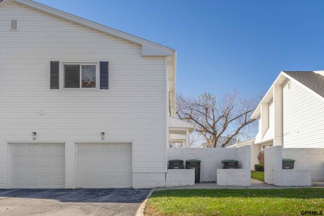 2921 S 122 Street, Omaha, NE 68144